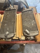 KTM EXC Kühler| Rechte Seite Leicht Verbogen Aber Dicht|