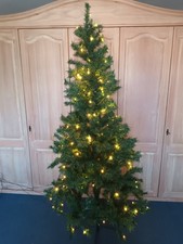 schöner künstl. Weihnachts/Christbaum incl. Lichter sieht echt aus Höhe ca 180cm