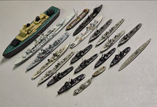 Sammler Modellbau 21 stück Verschiedene Modellbau Schiffe (Kriegsschiffe)