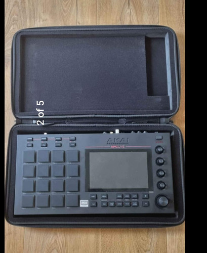 Akai professional mpc - professional, live