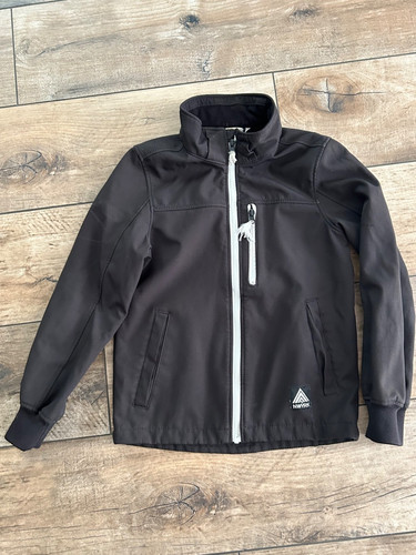 Schwarze softshelljacke von - schwarze,