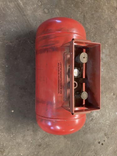 Stapler gastank 300x680 - stapler,