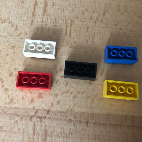 Lego mit geschlitzten röhren - mit,