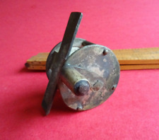 EINE WINZIGE 1 1/2" ANTIKE