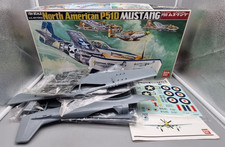 Bausatz Flugzeug 1:24 Bandai North American P51D Mustang WW II Fighter OVP