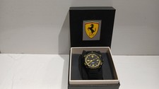 Ferrari Apex Uhr Neu in Ferrari Custom Box