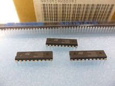 2 Stück / 2 pieces M3005AB1 REMOTE CONTROL TRANSMITTER  IR Fernbedienungs IC