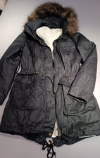 Winterjacke/ Parka mit Kapuze anthrazit Gr. 38