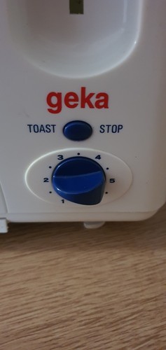 Toaster mit brötchenaufsatz - toaster,