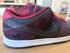 Nike SB Dunk Low Riot