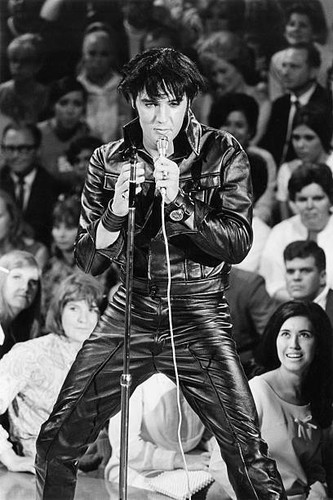 Elvis presley während special - presley,