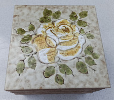 Alte Bodenfliesen Keramikfliesen 10er Set marmoriert mit Rosenmuster  Vintage