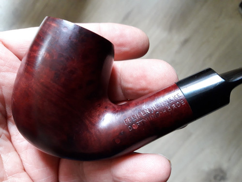 Bruyere bent pfeife made - bruyere, in
