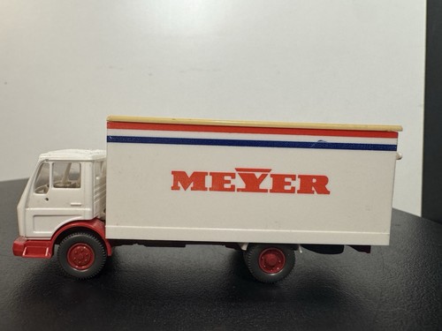 Wiking 436 mercedes 1017 - 436,
