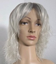 Handgefertigte Kurze lockige