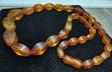 Bernstein Kette Collier facettiert Honig Amber seltener Schliff im Verlauf