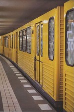 Yellow Berlin U-Bahn Train