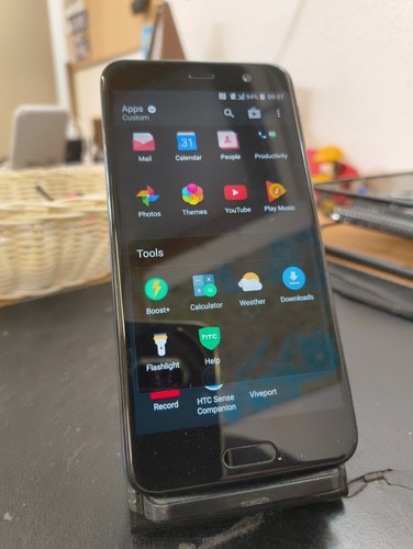 Htc play 32gb sapphire - -,