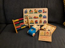 Diverses Holzspielzeug