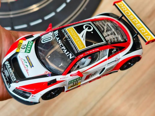 Carrera digital 124 - 23808, audi