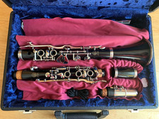 ? B Klarinette Richard Keilwerth Oehler generalüberh.  18 Kl.  5 Ring 4 Triller