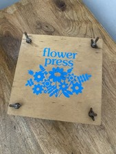 Vintage kleine Blumenpresse