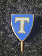 Unbekannte Anstecknadel Wappenform "T"