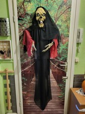 Große Halloween Figur zum