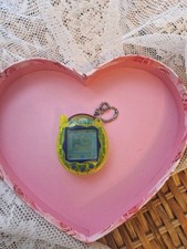 Bandai tamagotchi connection - tamagotchi,