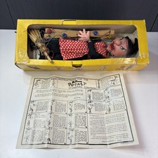 60er Jahre Pelham Puppe Hexe