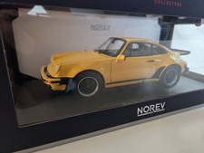 Modellautos 1:18 Norev 187579