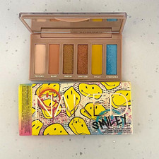 Urban Decay Smiley Naked Mucho