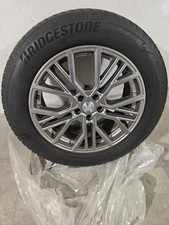 19-Zoll-Winterreifen 255/55 R19 Audi Bridgestone Blizzak LM005 DOT 2021