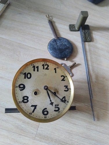 Alte wanduhr jugendstil - alte,