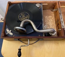 Reise Grammophon von 1923
