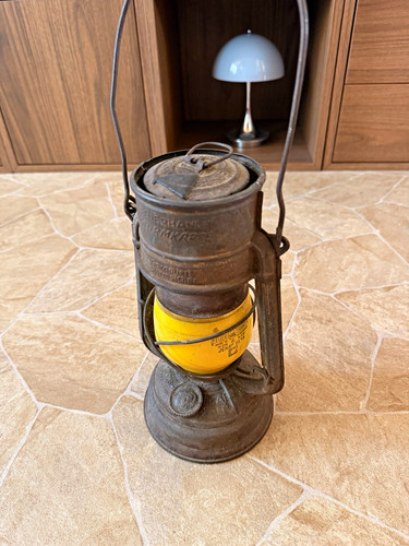 Feuerhand sturmlaterne mit - sturmlaterne,