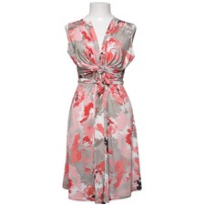 Maille Demoiselle, Kleid