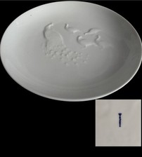 KPM Berlin Porzellan Wandteller weiß Relief Pfau 