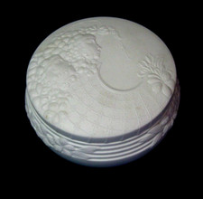 Deckeldose Bisquitporzellan