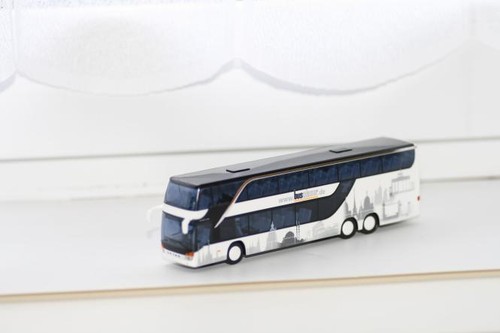 Awm reisebus setra 431 dt - awm,