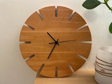 Wanduhr Holz Buche rund