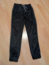Trainingshose Jogginghose Kinder Gr.  128 schwarz 
