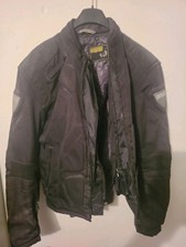 Motorradjacke mit Hose