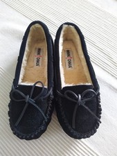 NEU* Minnetonka* Hausschuhe*