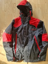 Herren Skijacke Gr. 46 der Marke ziener in rot/schwarz mit abtrennbarer Kapuze