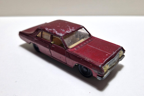 Siku 252 opel kapitän - v, rot