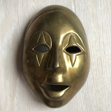 Wandmaske massiv Messing