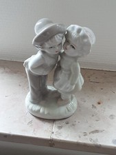 Porzelanfigur "Erste Liebe" 15cm Vintage dezent coloriert