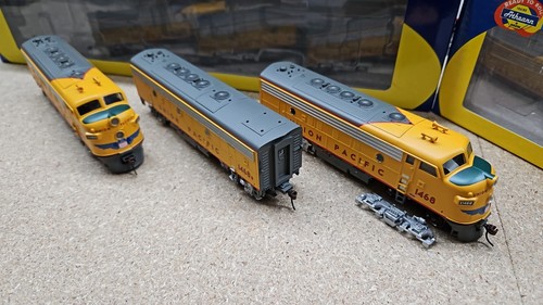 Athearn 80205 80213 h0 - 80205,