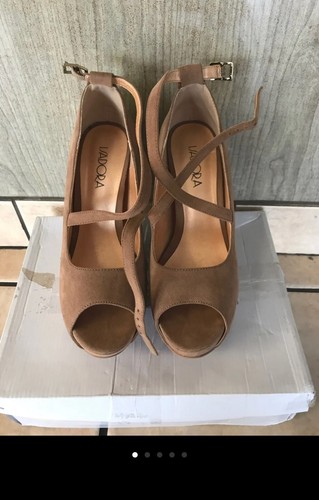 Barely worn isadora women - barely,